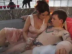 La joven ver peliculas x gratis rusa lesbianas se divirtieron el uno con el otro