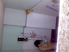 Papá xxxpeliculasporno 18 de abril de ama de casa de la hija en un coño