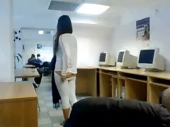 Sexo rubia delgada videos xxx gratis en hd T camarera en cámara